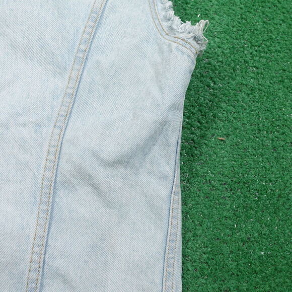 VINTAGE LEVI'S USA MADE MOTLEY CRUE DENIM JEAN BATTLE VEST WOMENS 14 21X22.5 - Picture 3 of 16